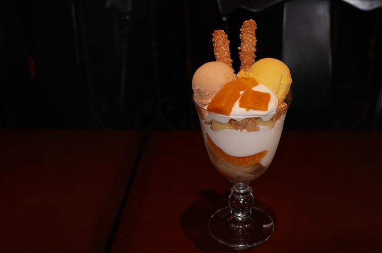 Barで味わうシメパフェは一味違います 札幌すすきのにあるバーがスタッフブログで最新のお知らせを発信します